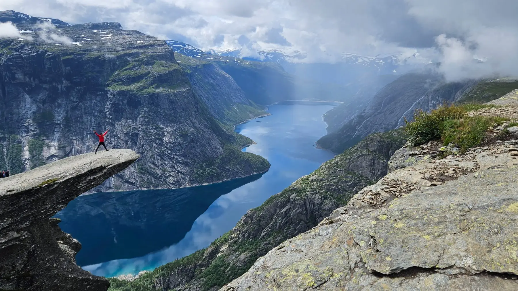 Blake at the Trolltunga ledge
